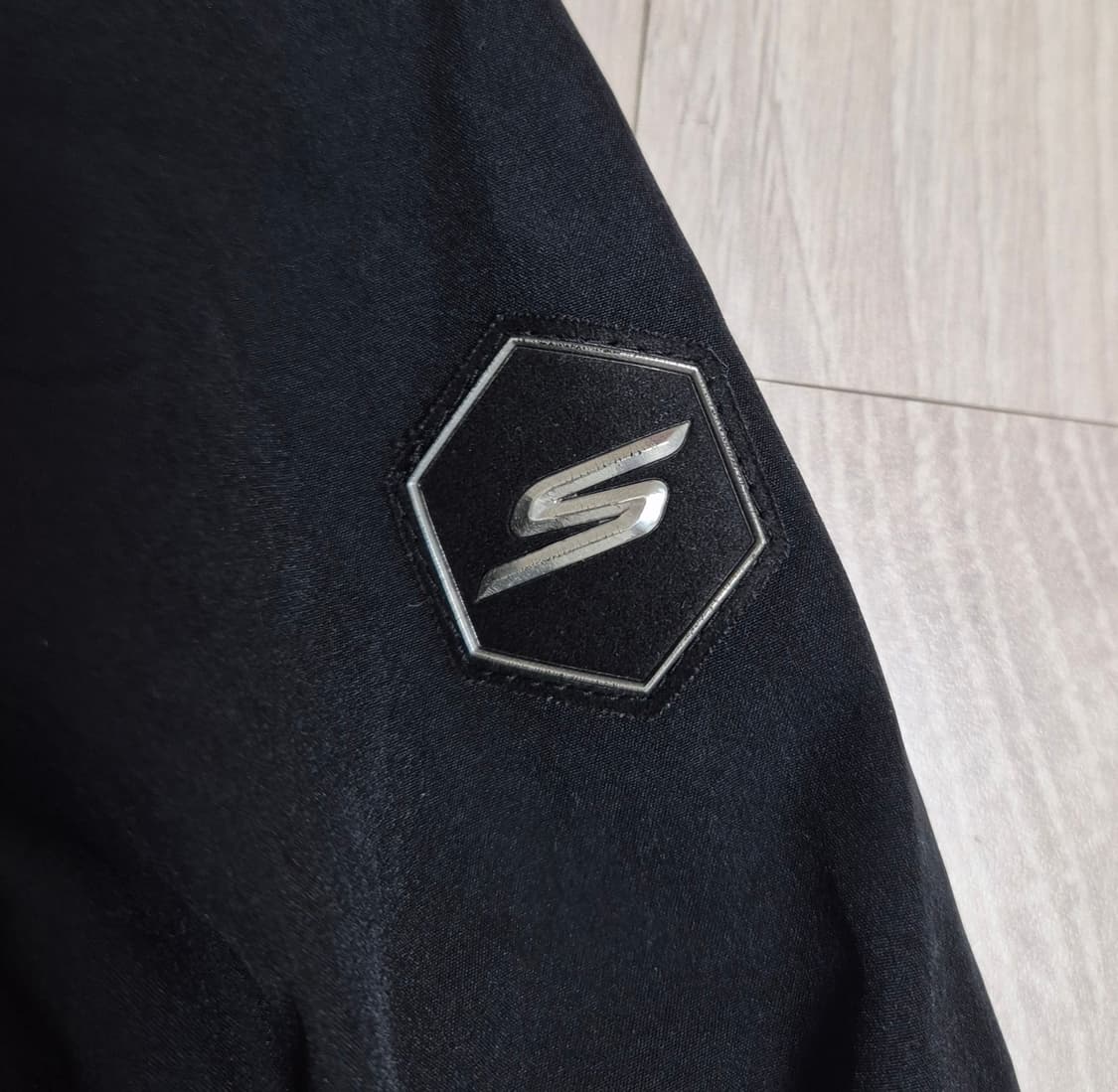 스케쳐스 바람막이 상품이미지2