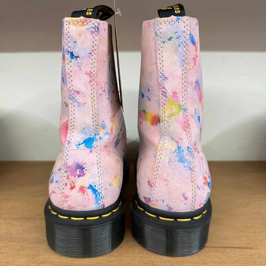 닥터마틴 1460 부츠 ‘핑크 레인보우’ 상품이미지4
