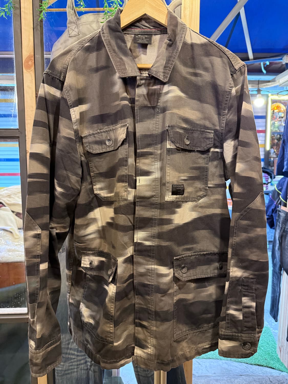 오클리 카모 밀리터리 자켓 상품이미지1