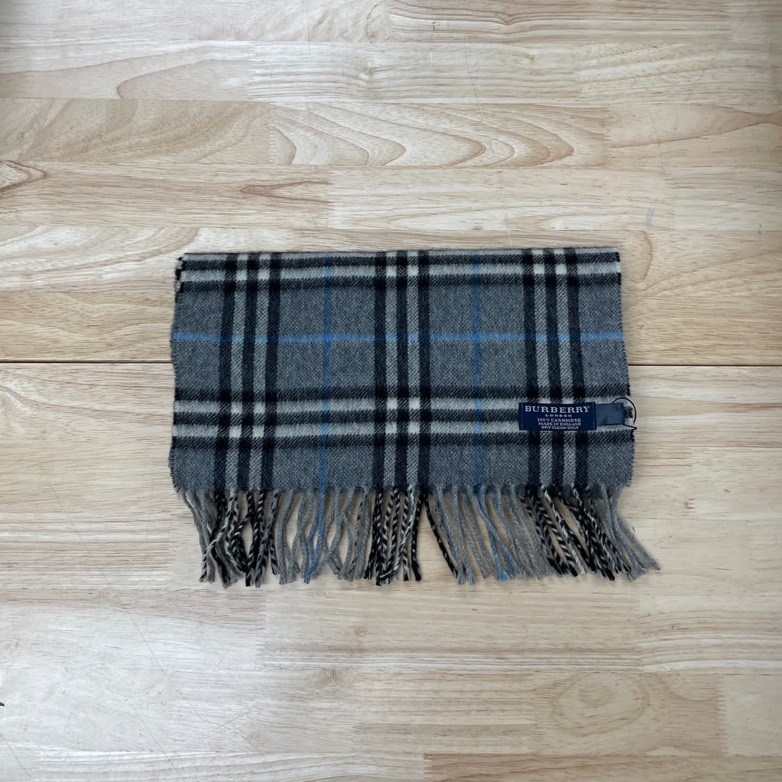 버버리 정품 캐시미어 머플러 그레이 상품이미지1