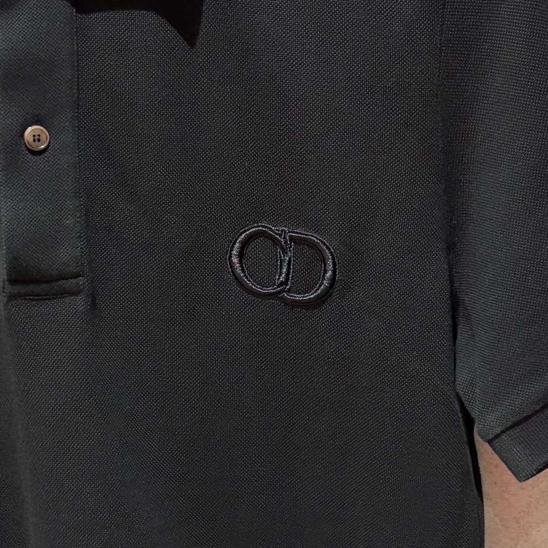 A+ / S (95) 디올 CD 로고 카라티 블랙 상품이미지2