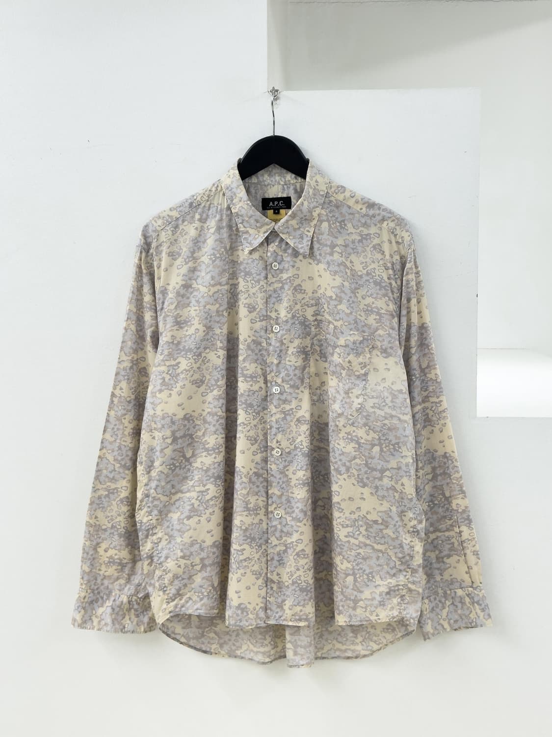 아페쎄 셔츠 상품이미지1