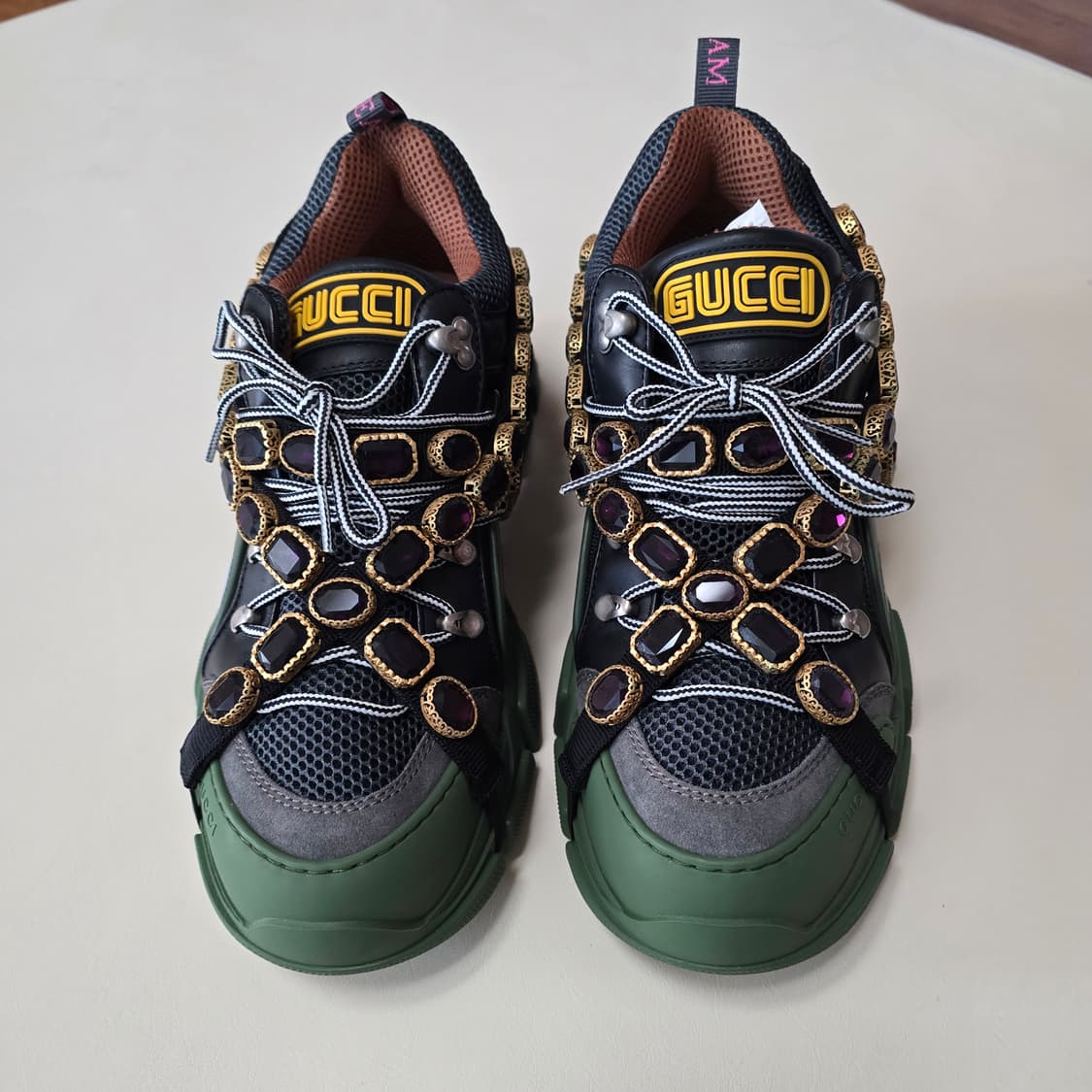 19ss 구찌 크리스탈 프래시트렉 스니커즈(280) 팝니다. 상품이미지2