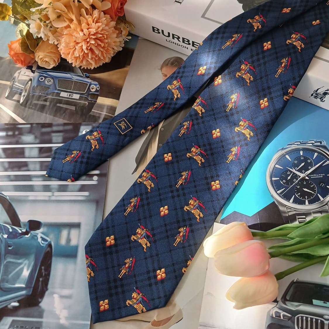 버버리 실크 블루 기사 패턴 넥타이 9.4cm A-~B등급 A19058
 상품이미지3