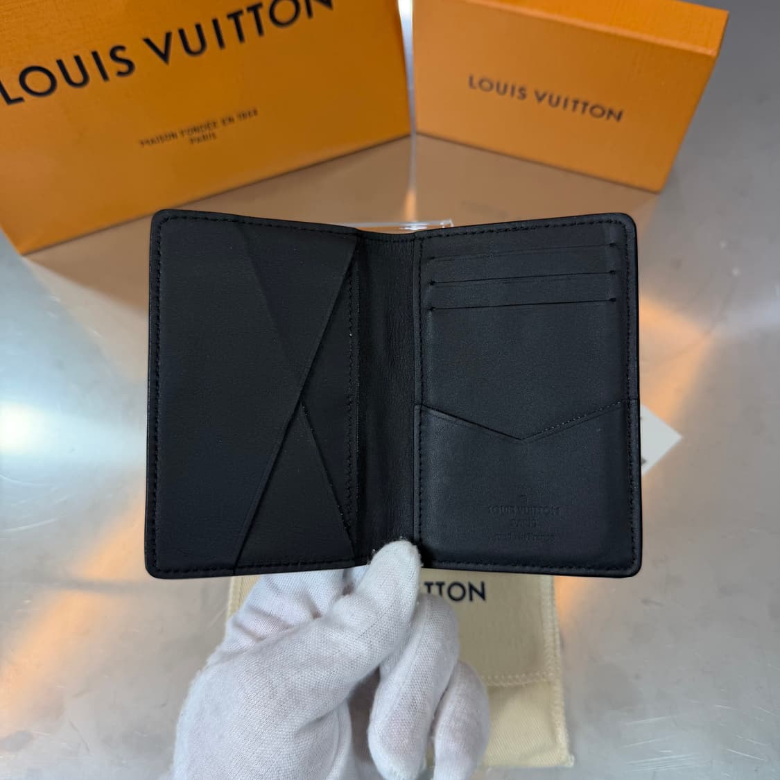 [리오브] 루이비통 쉐도우 모노그램 오거나이저 카드지갑 상품이미지4