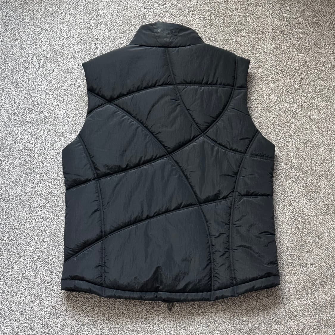 [M] 오클리 경량 패딩 조끼 하이랜드 오 퍼프 베스트 블랙 상품이미지2