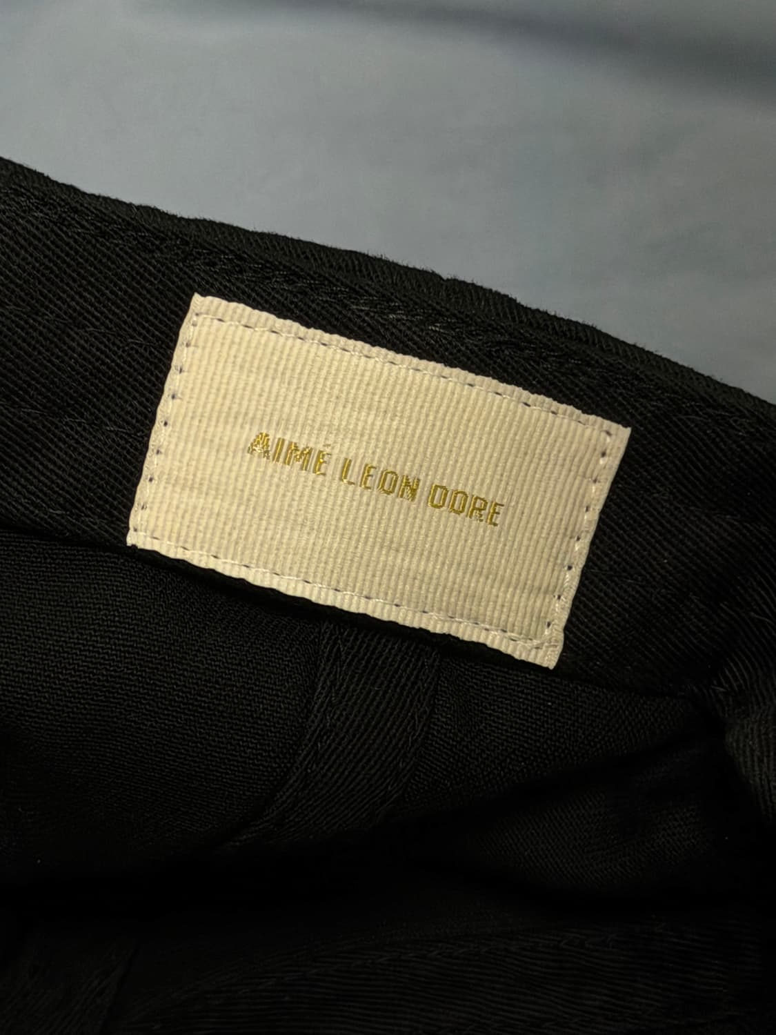 에메레온도르 워시드 스크립트 햇 제트 블랙 상품이미지5