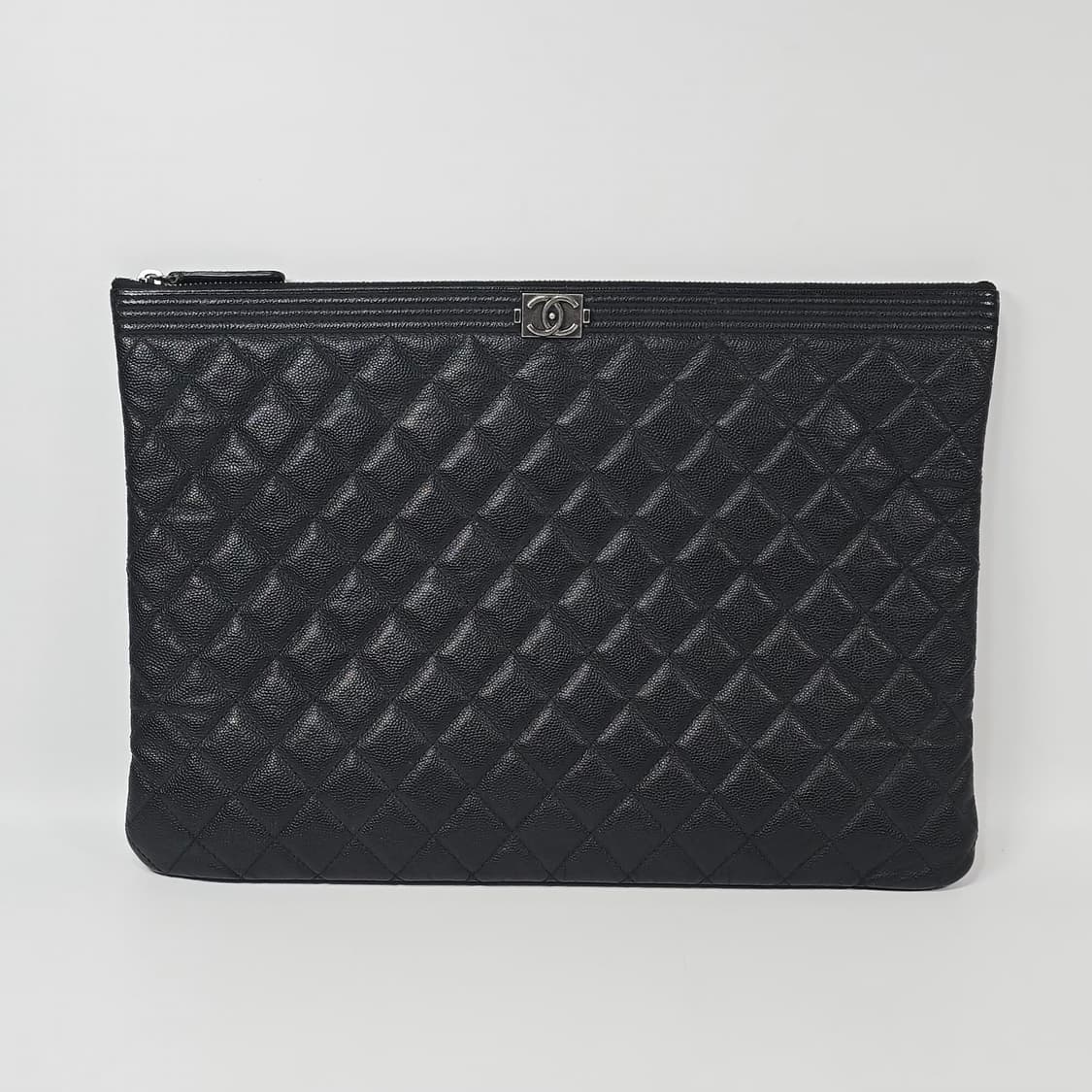 샤넬 캐비어 보이 라지 클러치백 상품이미지2