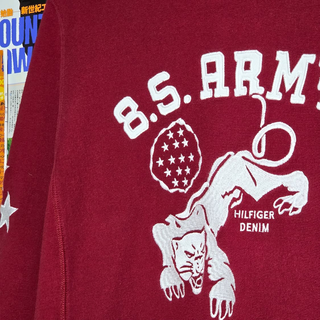 타미힐피거 버건디 별 자수 기모 맨투맨 상품이미지3