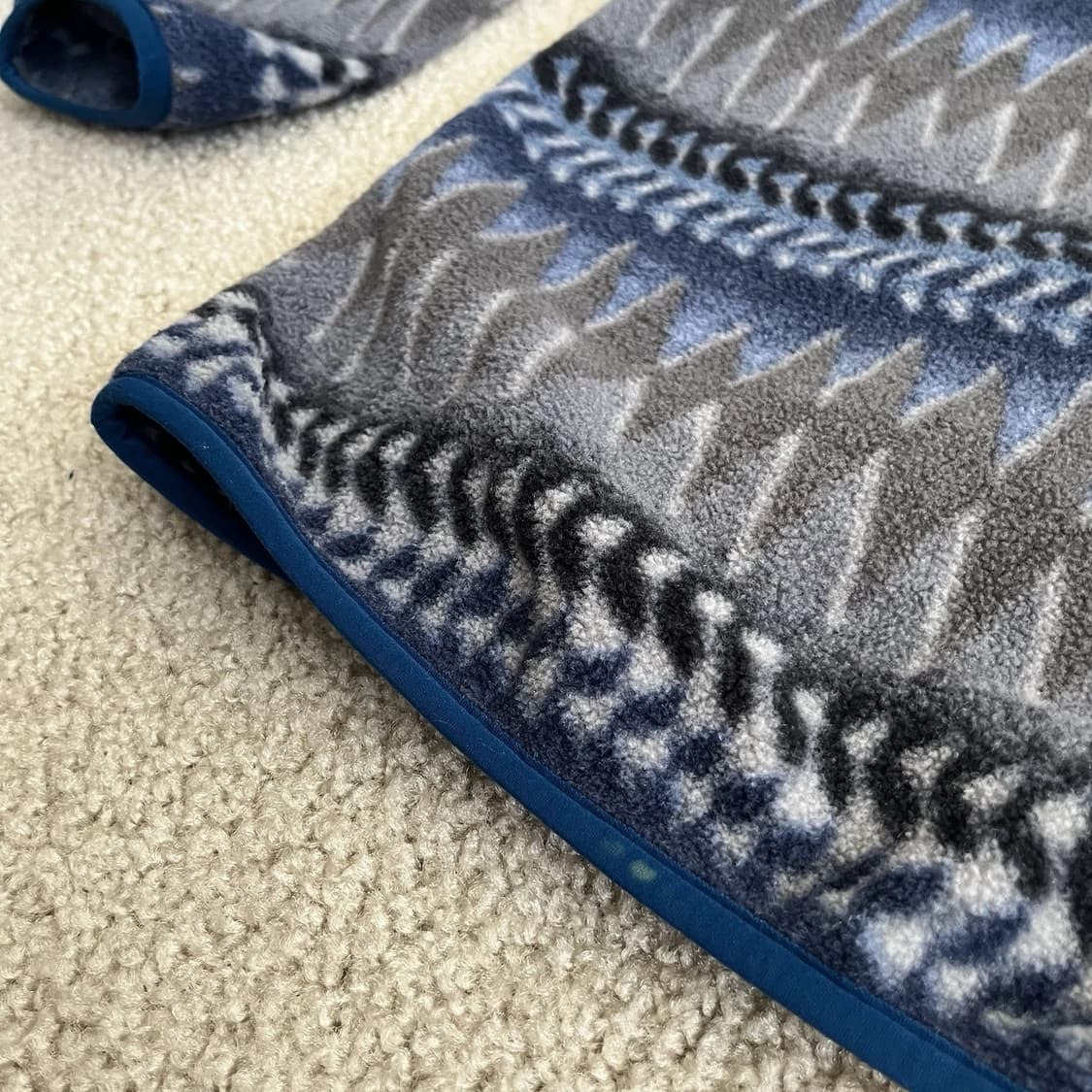 파타고니아 신칠라 스냅-티 플리스 풀오버 상품이미지10