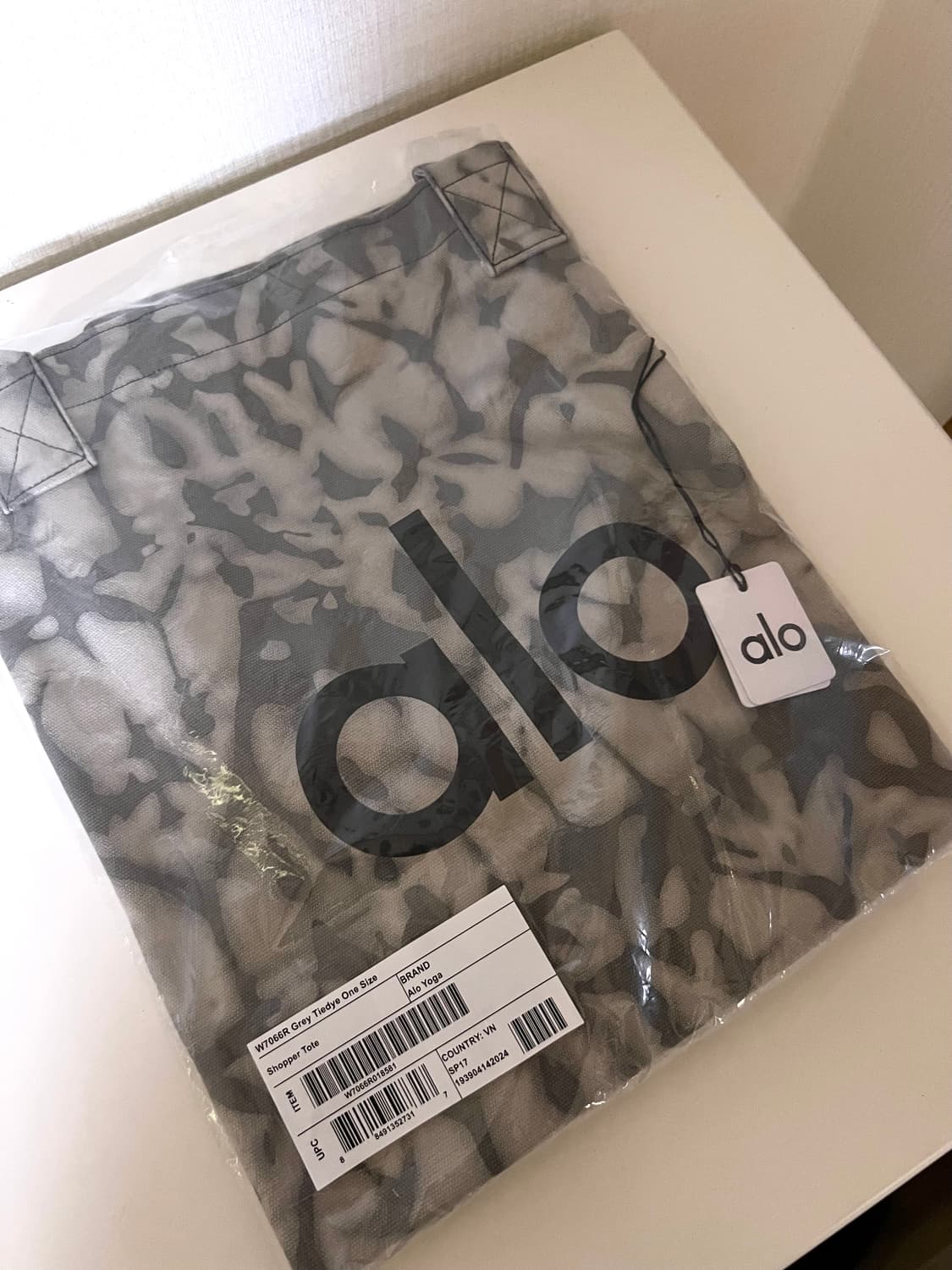 새상품) 알로 요가 alo 에코백 쇼퍼백 토트백 상품이미지1