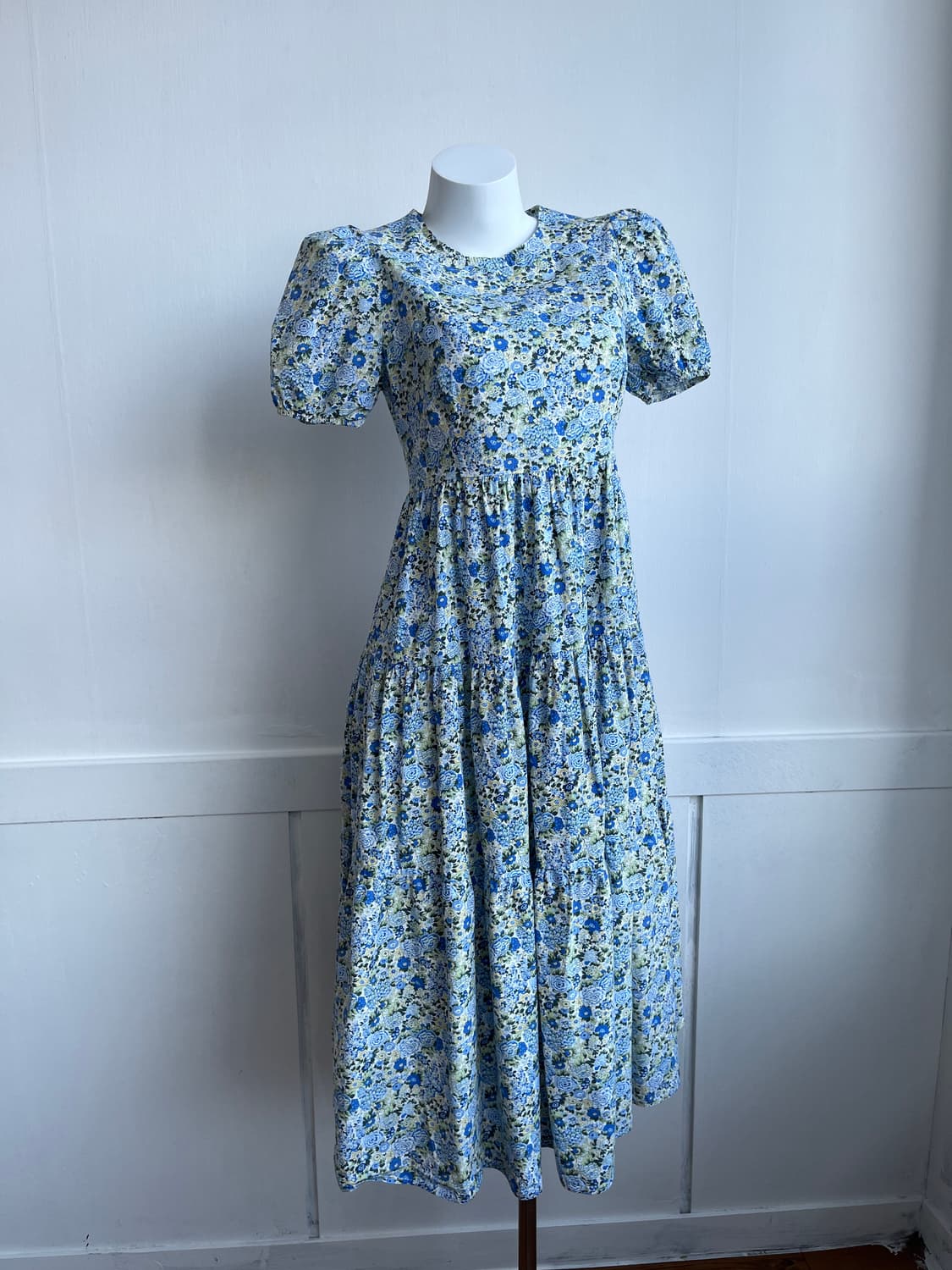 블루 플라워 퍼프 롱 원피스 상품이미지1