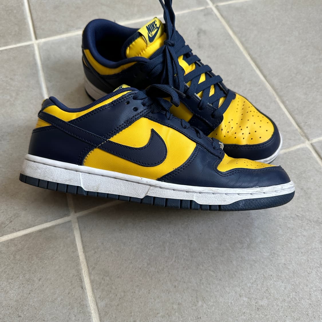 덩크 로우 레트로 바시티 메이즈 상품이미지2