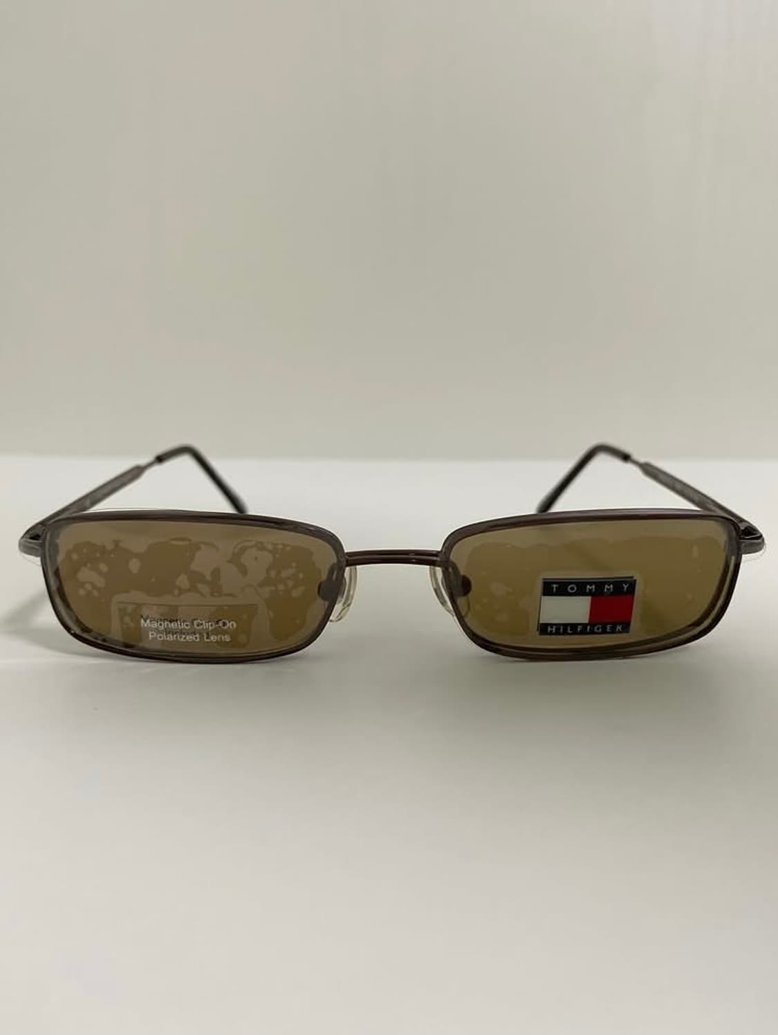 1992년 TOMMY HILFIGER 안경태&선글라스 OG 상품이미지1