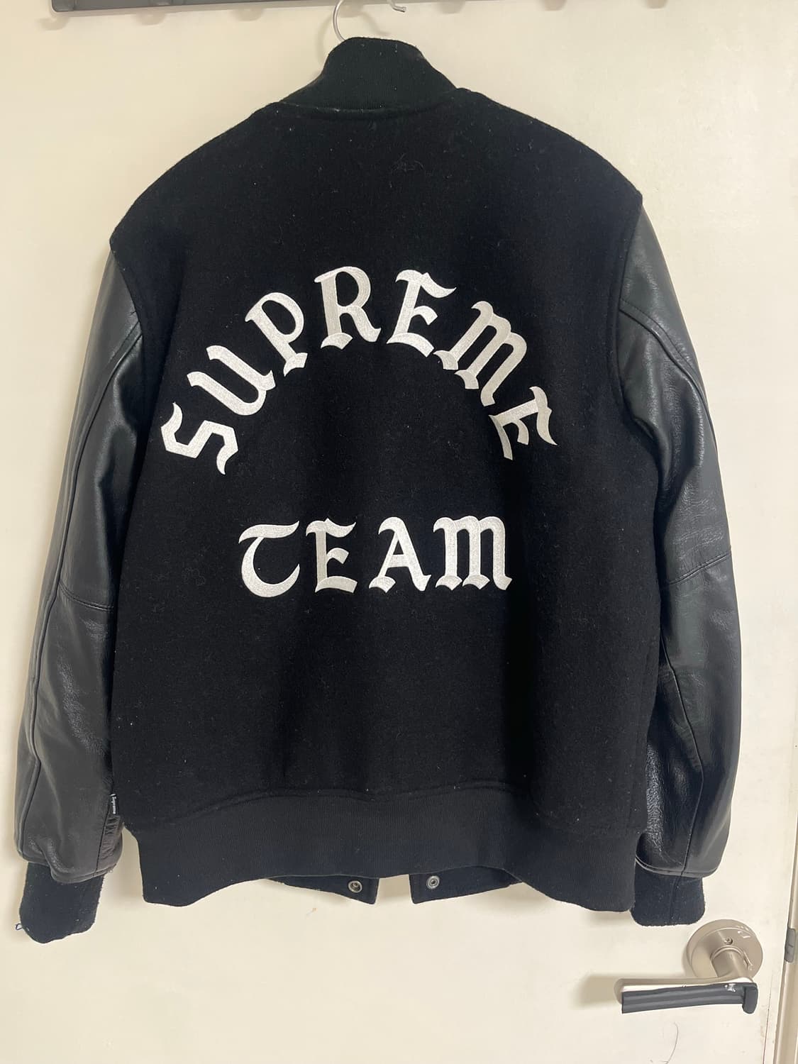 슈프림 바시티 자켓 상품이미지3