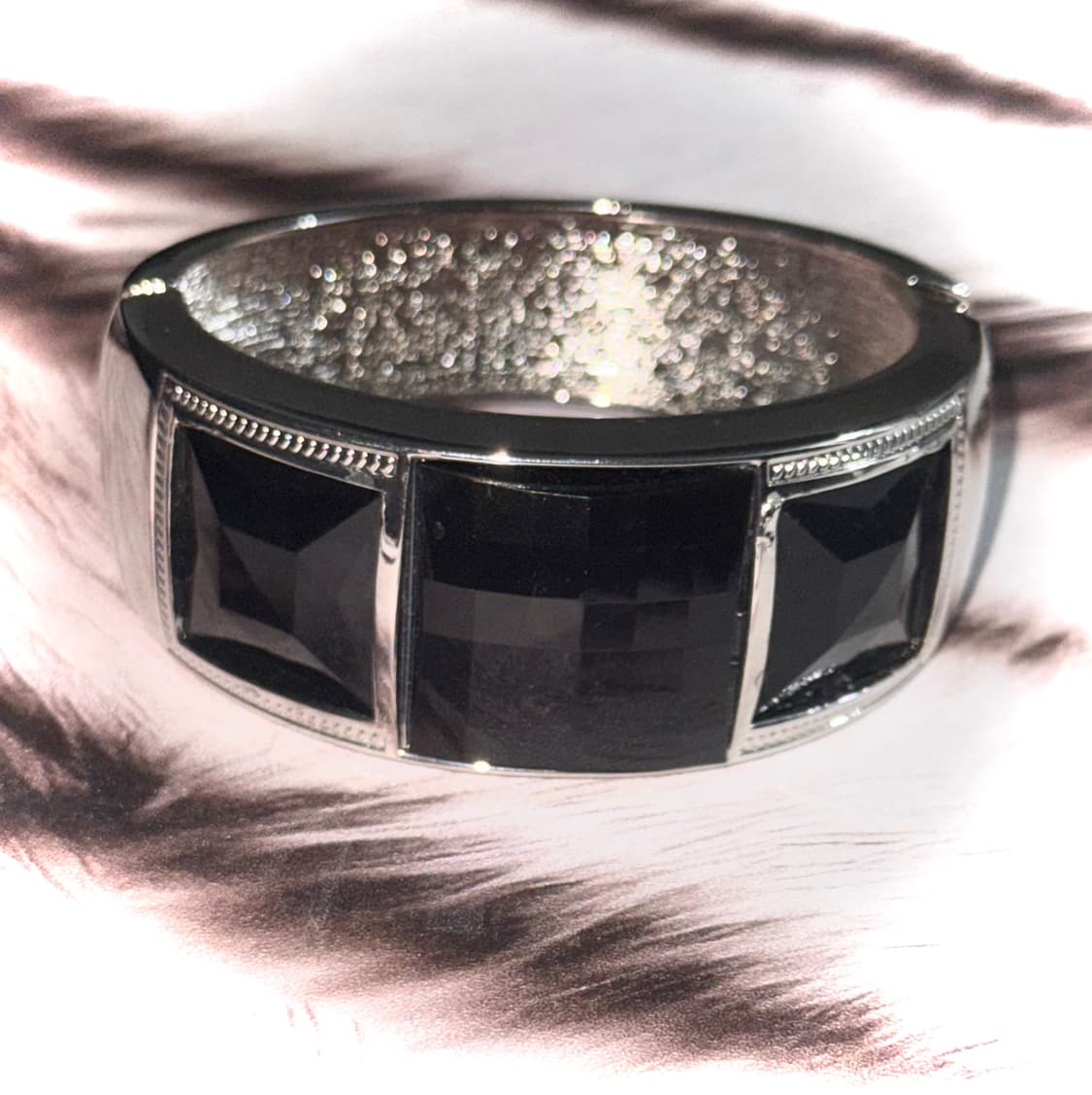 일본 빈티지 시부야 갸루 엔틱 블랙 큐빅 자석형 뱅글 팔찌 상품이미지2