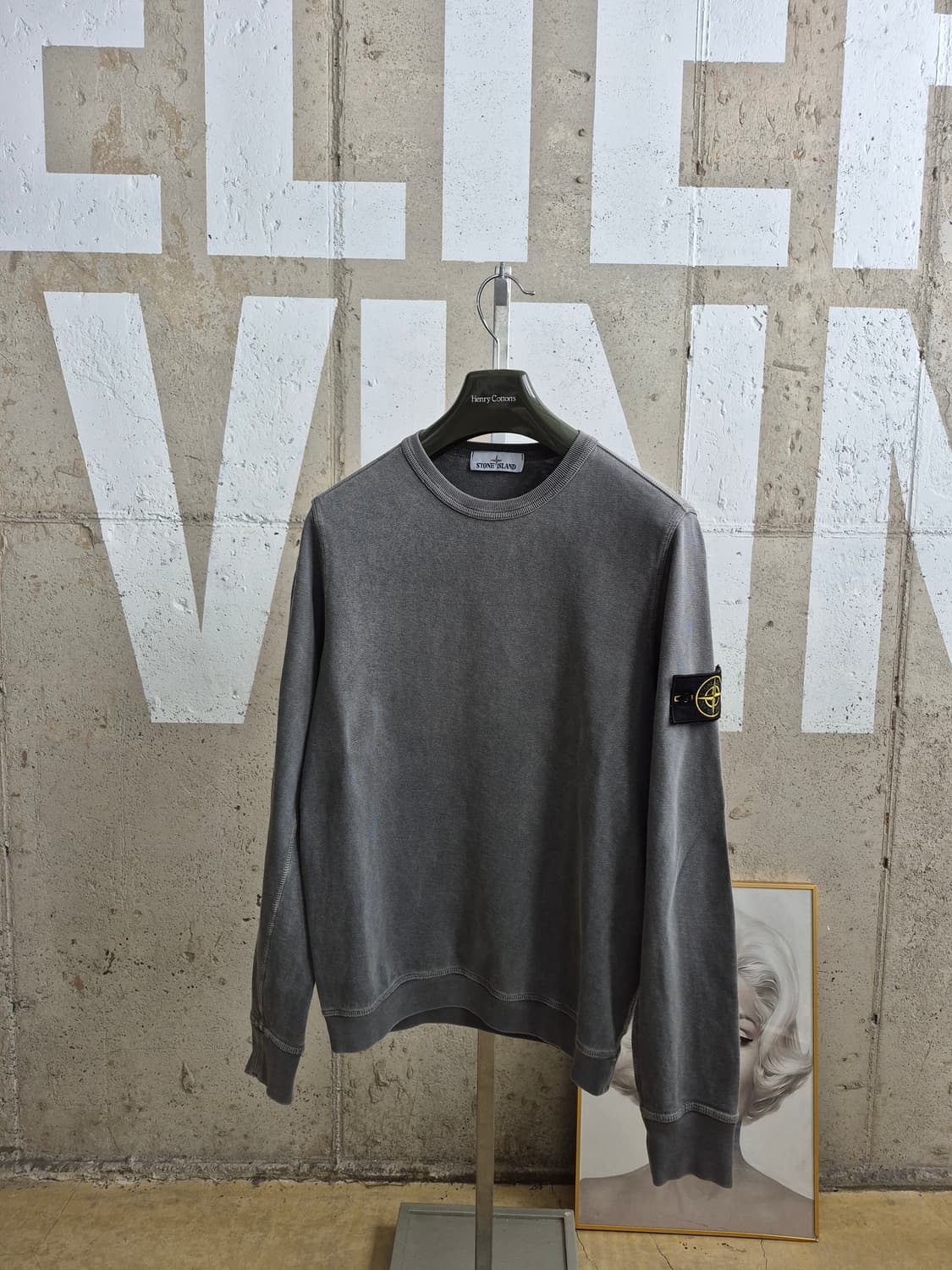 스톤아일랜드  백화점판)워싱 맨투맨 (83K2561 상품이미지1