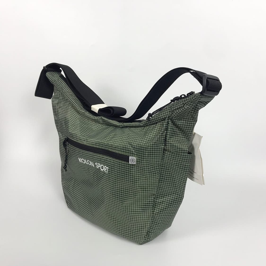 코오롱스포츠 체크 크로스백 가방 새상품 상품이미지3