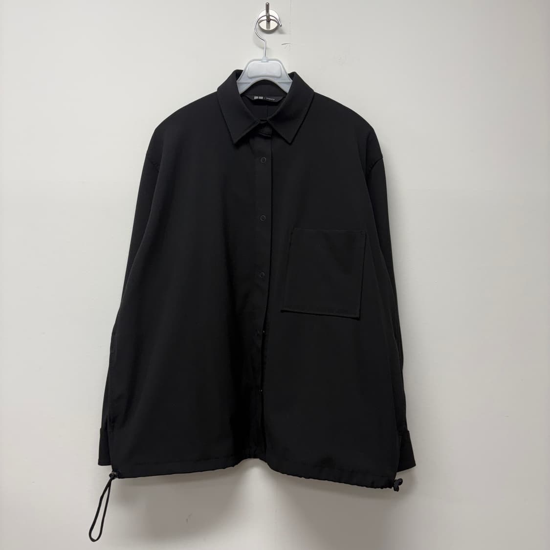 UNIQLO x Theory 블랙 셔츠 자켓 상품이미지1