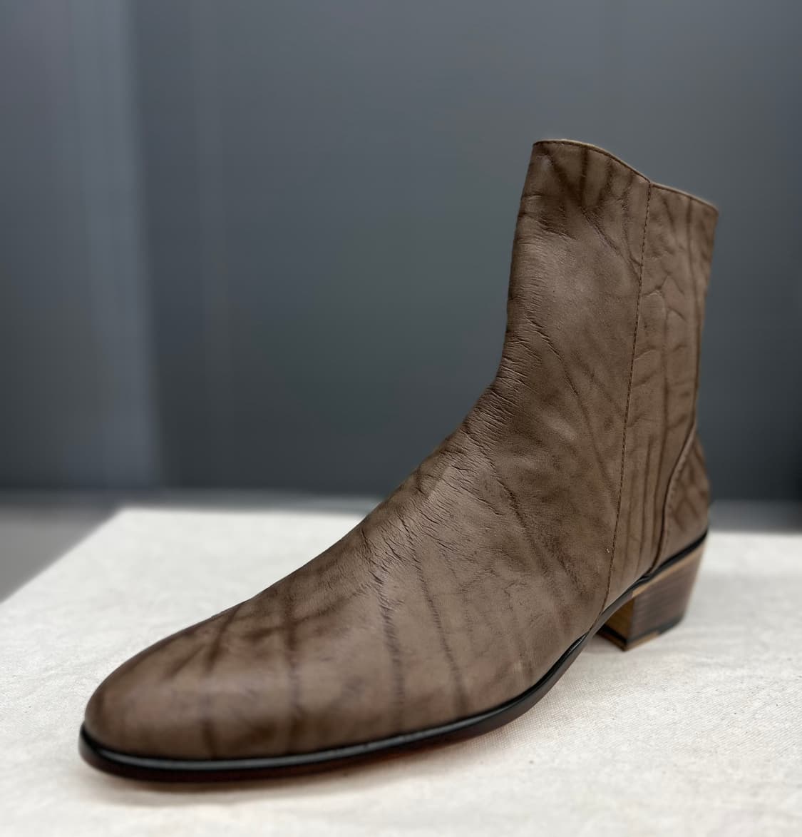 빈티지 텍스처 브라운 가죽 앵글부츠 상품이미지1