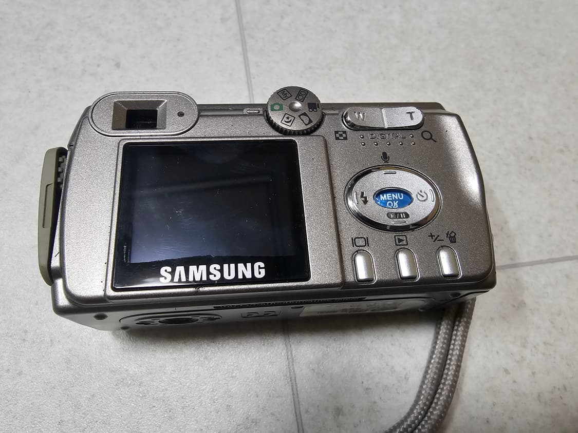 삼성케녹스d401 디지털카메라 레트로카메라 400만화소 상품이미지2