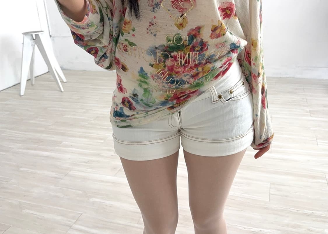 Tommy Hilfiger White Shorts 상품이미지5
