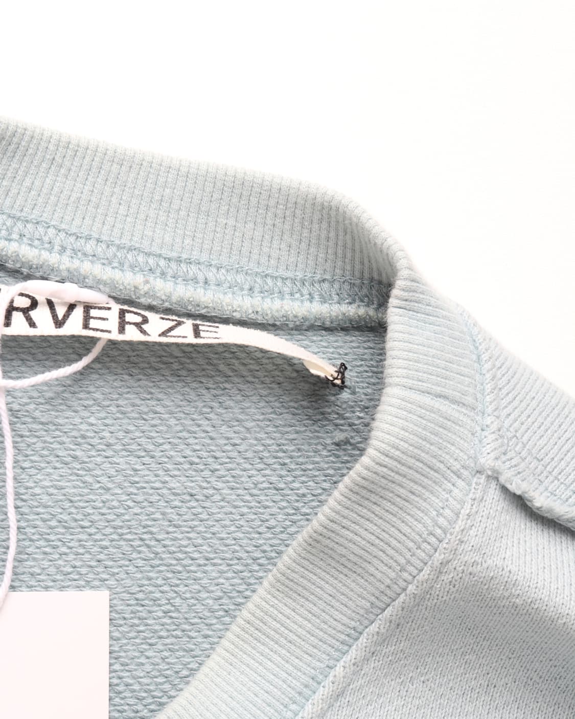 퍼버즈 PERVERZE Cropped Sweatshirt 상품이미지8