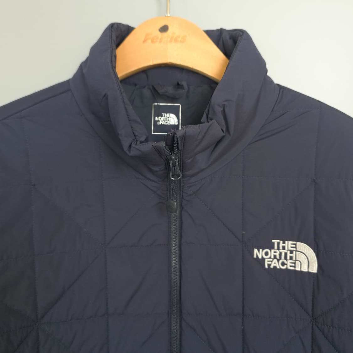 남성용 노스페이스 The North Face 경량 패딩 자켓 100 상품이미지2