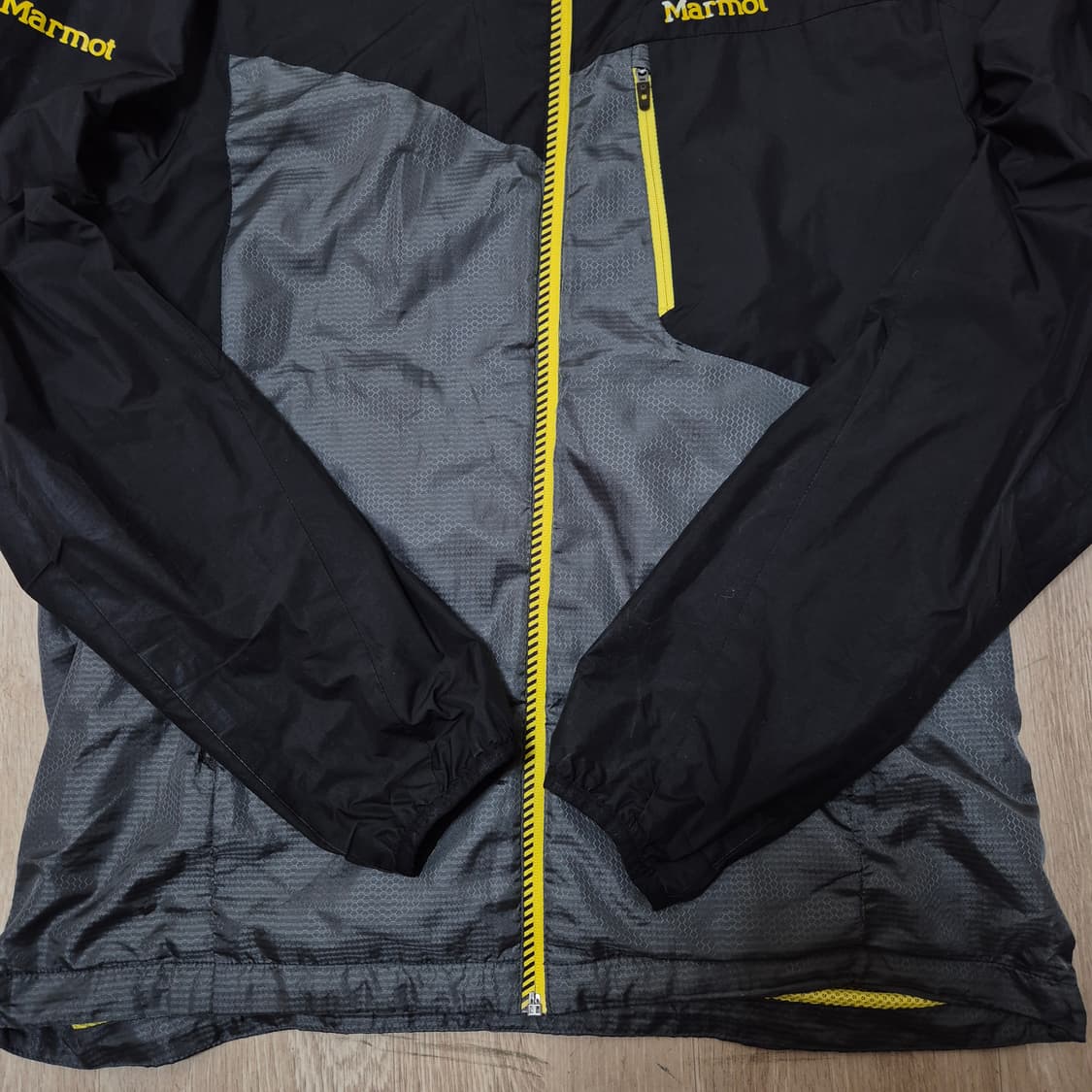 마모트 아메리칸 마운틴 수트 후드 바람막이 자켓 L(100) 상품이미지3