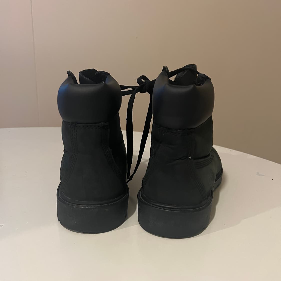 팀버랜드 6인치 클래식 부츠 블랙  상품이미지3