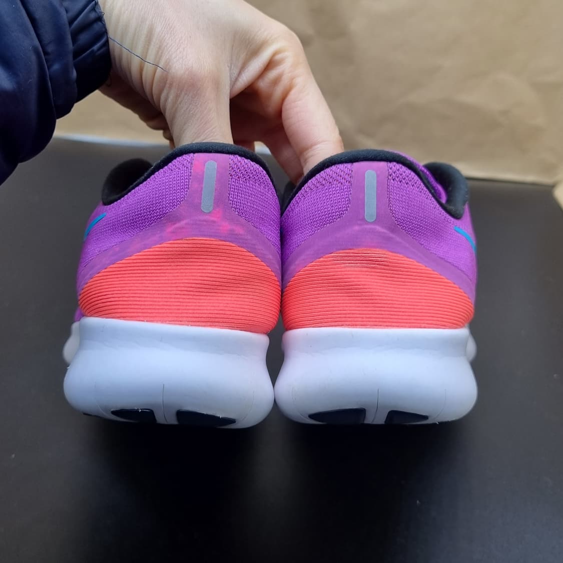 나이키 프리런 rn 여성런닝화240 상품이미지4