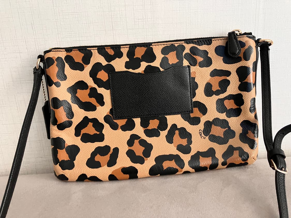 코치 레오파드 크로스백 상품이미지4