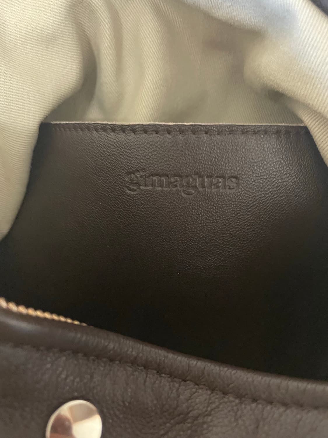 기마구아스 스터드 숄더백 상품이미지6