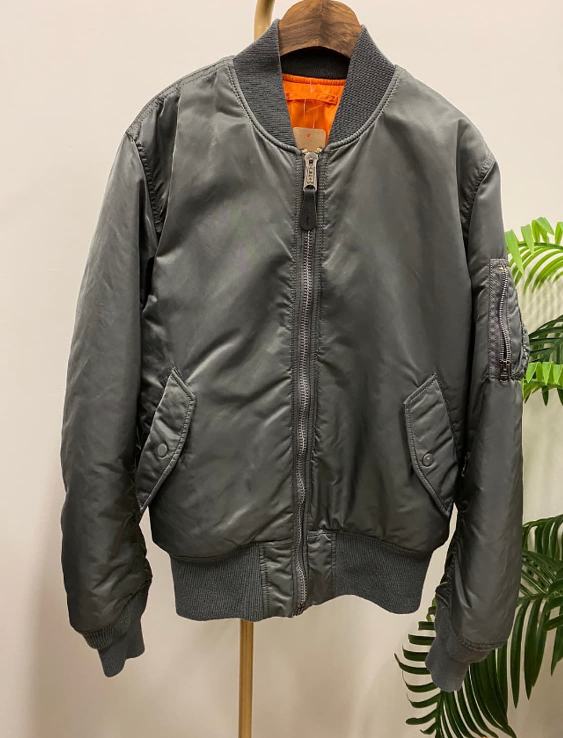 알파인더스트리 리버시블 MA-1 상품이미지1