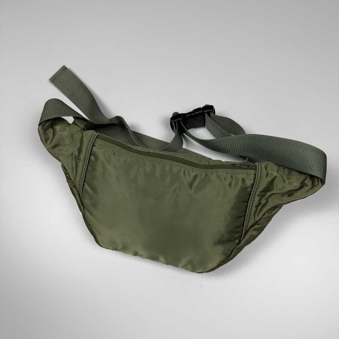 요시다포터 탱커 웨이스트백 올리브 상품이미지3