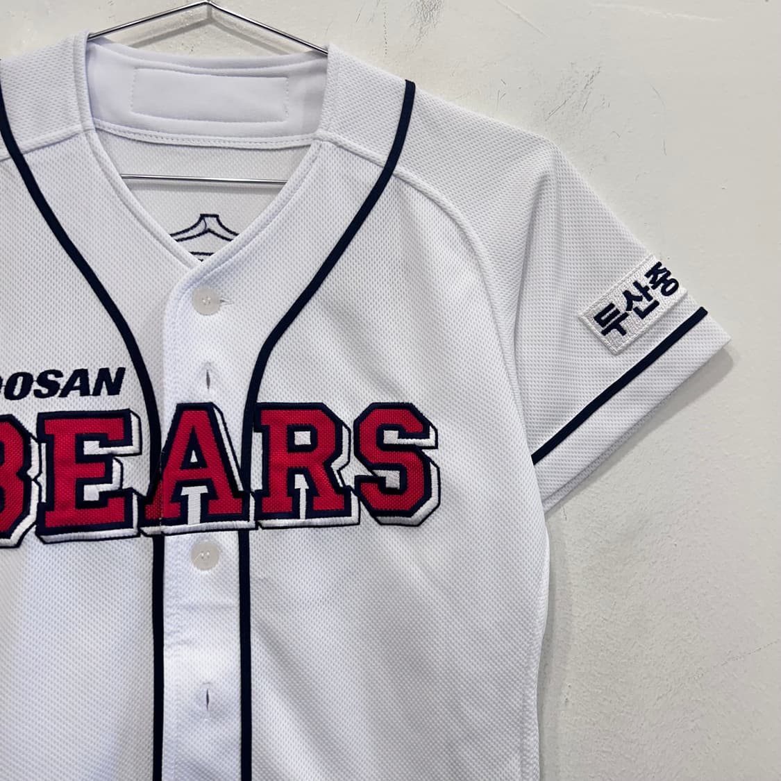 두산베어스 친필사인 정수빈 백넘버 홈 유니폼 상품이미지1