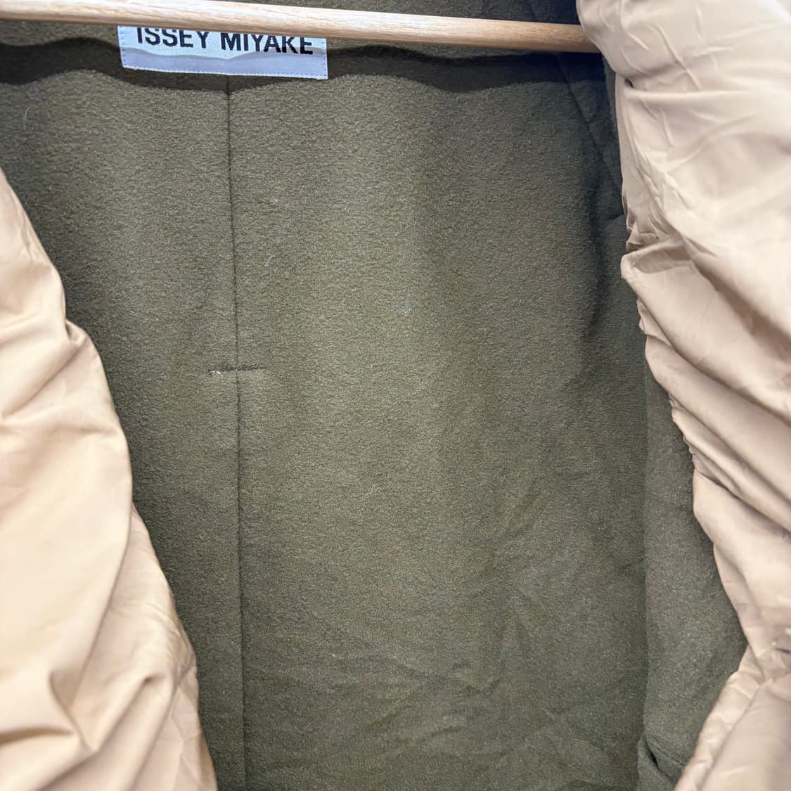 ISSEY MIYAKE 개더 재킷 여/L 상품이미지5