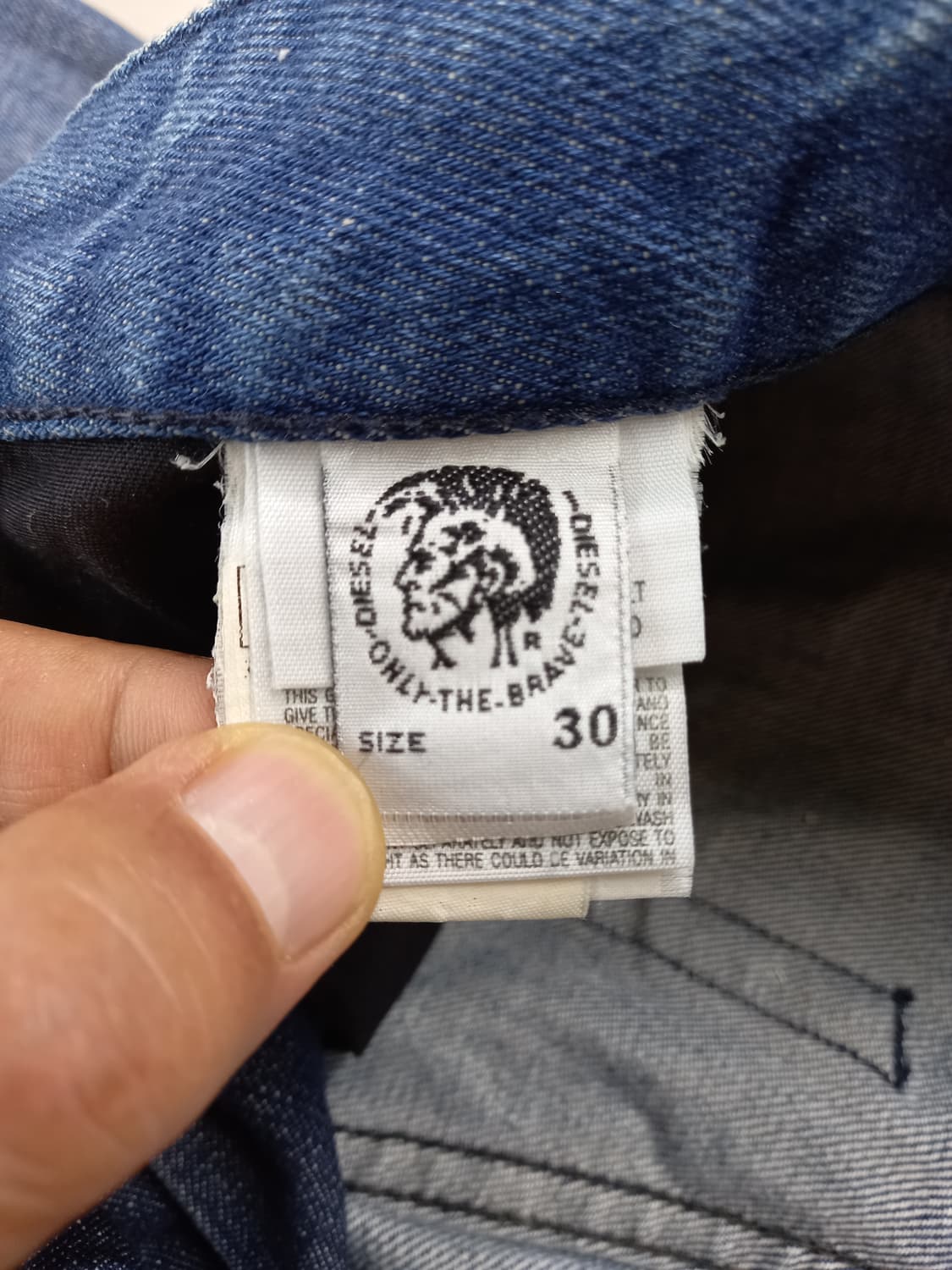 32 DIESEL 데미지워싱 세미와이드진 32-373 상품이미지7