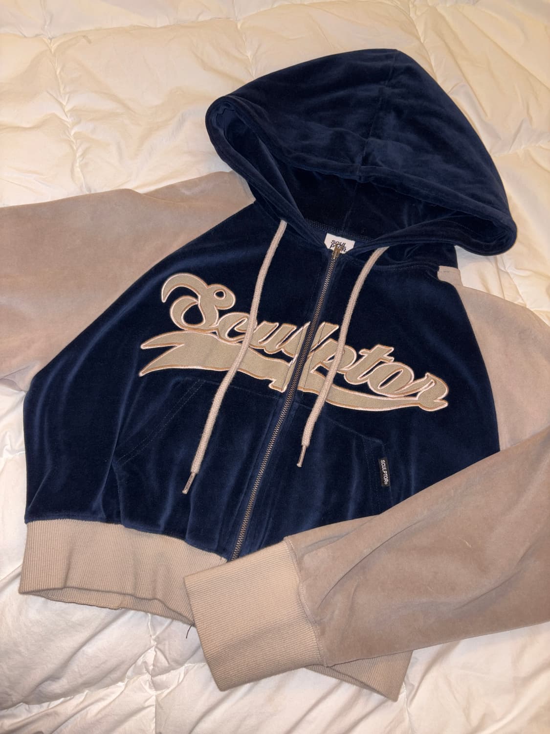 스컬프터 벨벳 후드집업/스커트 셋업 네이비 상품이미지1