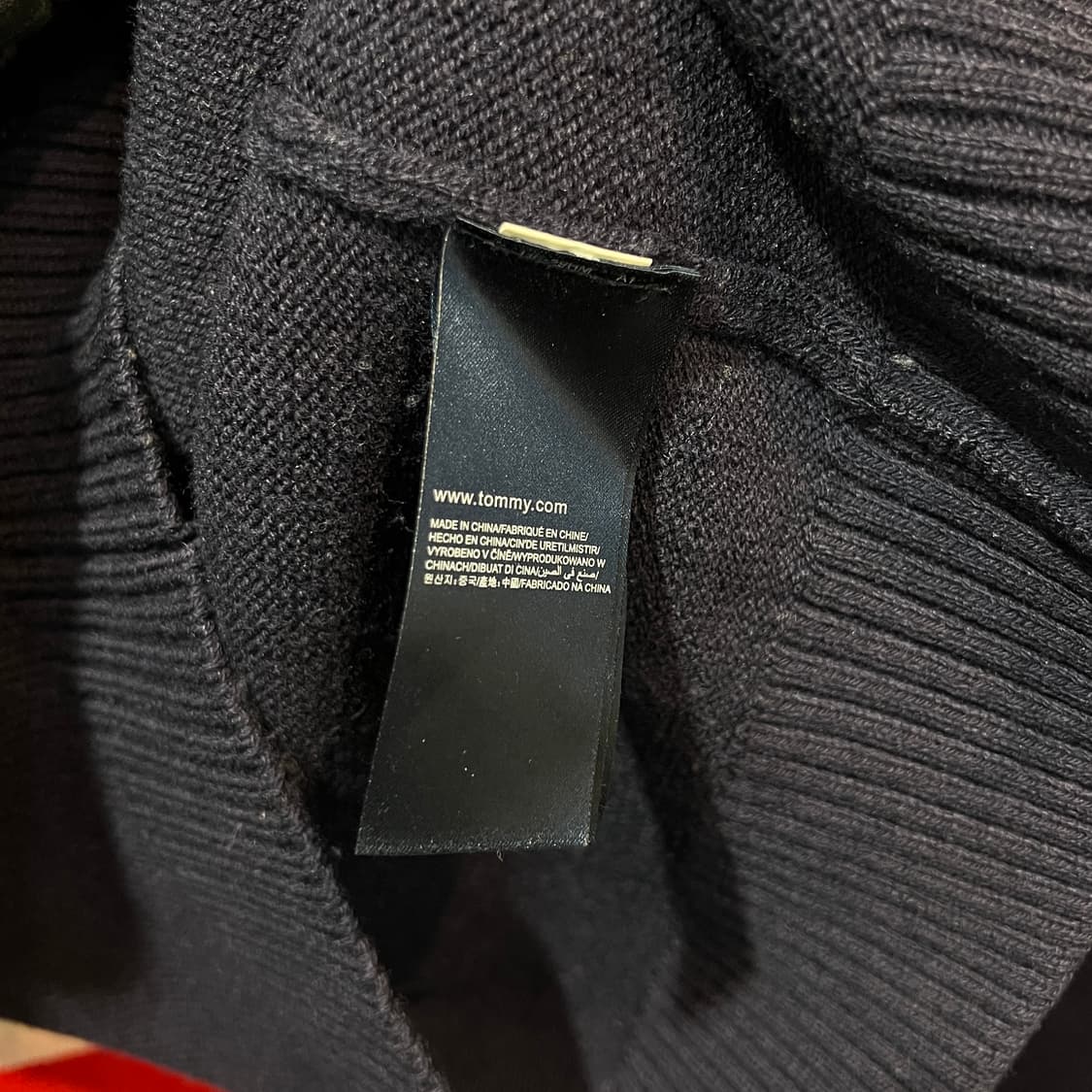 타미힐피거 눈꽃 패턴 니트 상품이미지4