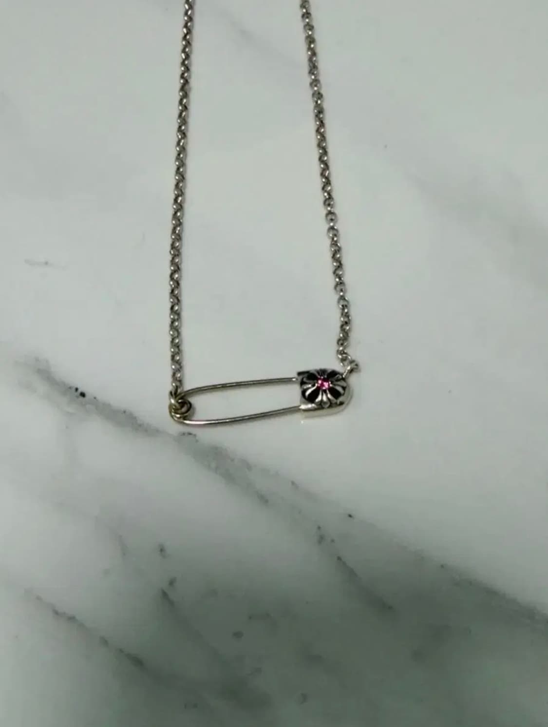 새상품 크롬하츠 세이프티핀 1P 루비 파베 일체형 목걸이 영수증O 상품이미지2