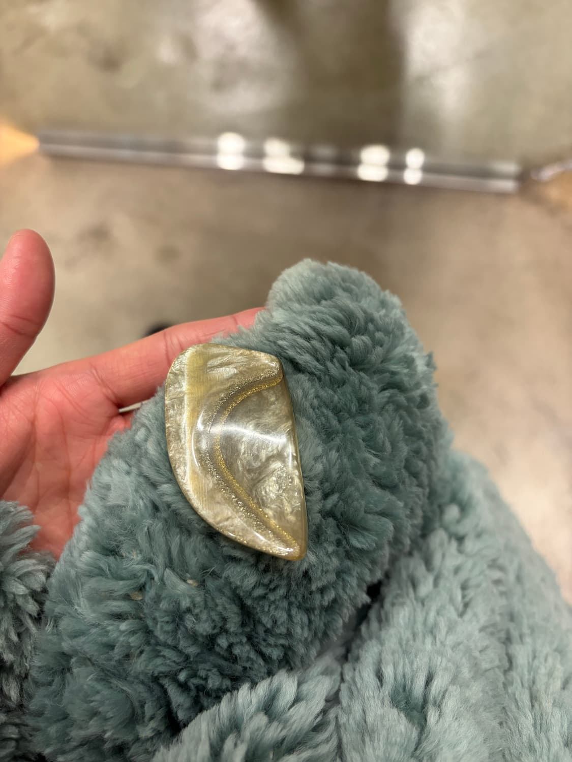 Paula Lishman fur jacket 상품이미지3