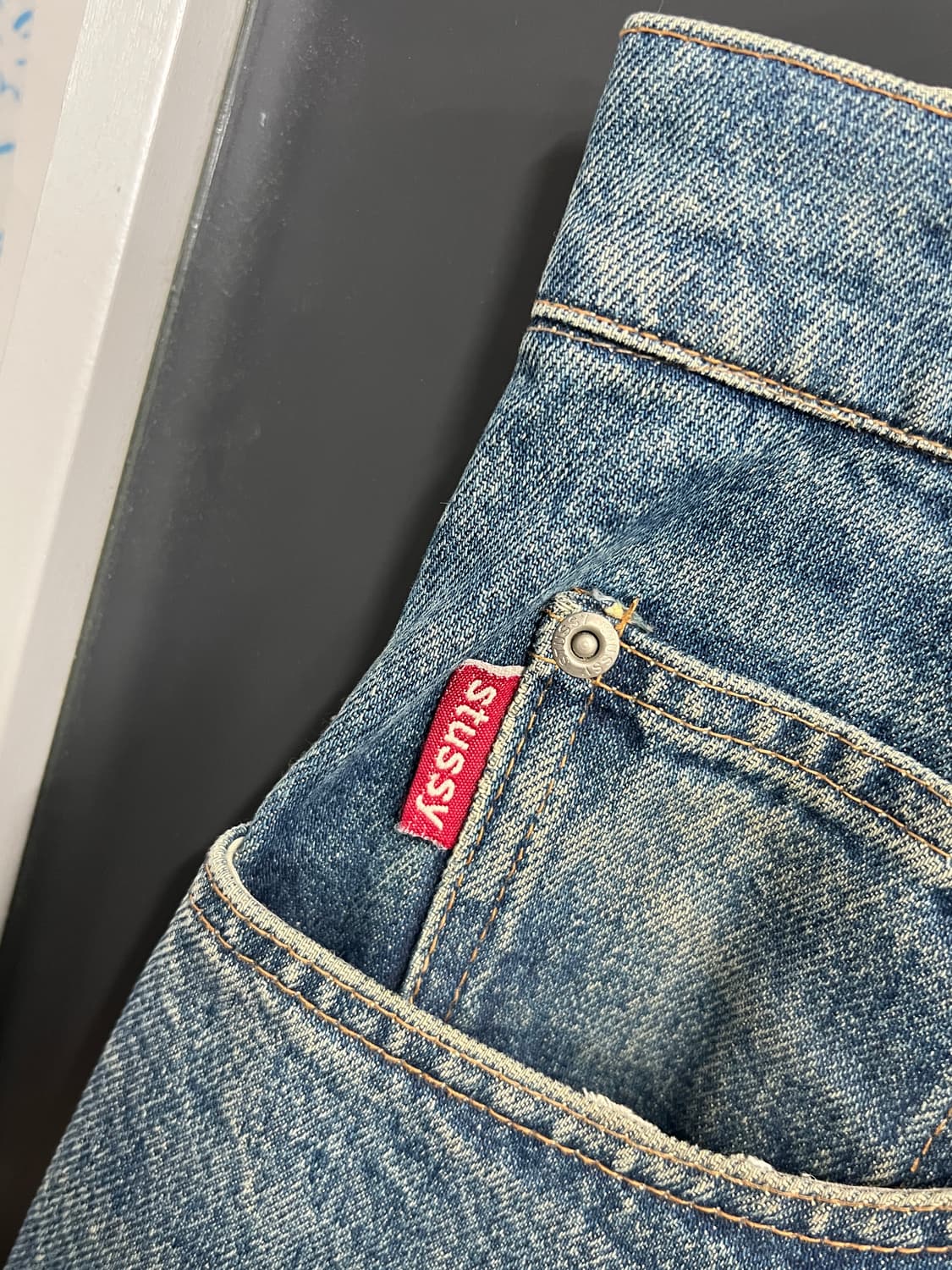 Stussy 스투시 버튼플라이 레귤러핏 연청 데님 팬츠 상품이미지4