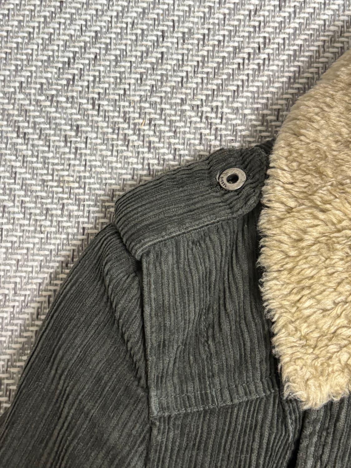 Diesel 디젤 코듀로이 버튼 퍼자켓 상품이미지6