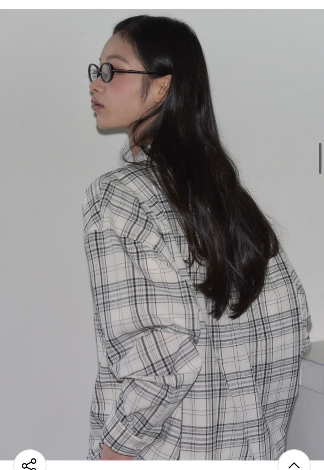 (L) 레더리 마일로 오버핏 체크 셔츠 [WHITE] 판매 상품이미지7