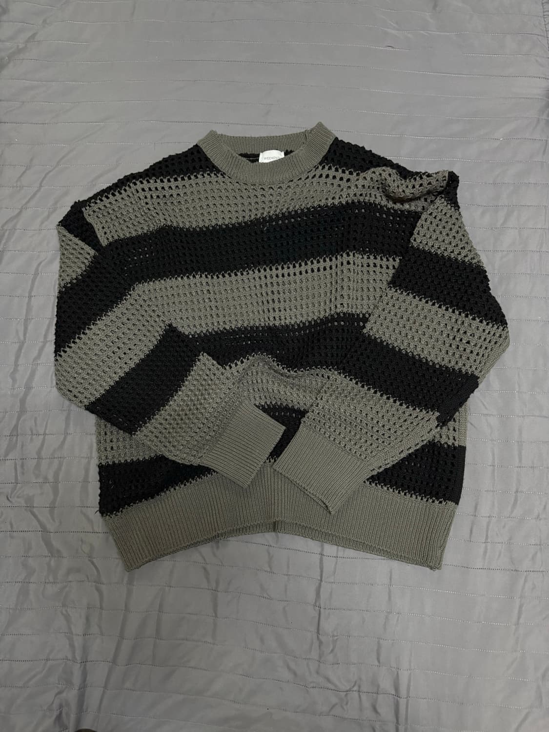 스트라이프 그물 니트 상품이미지1