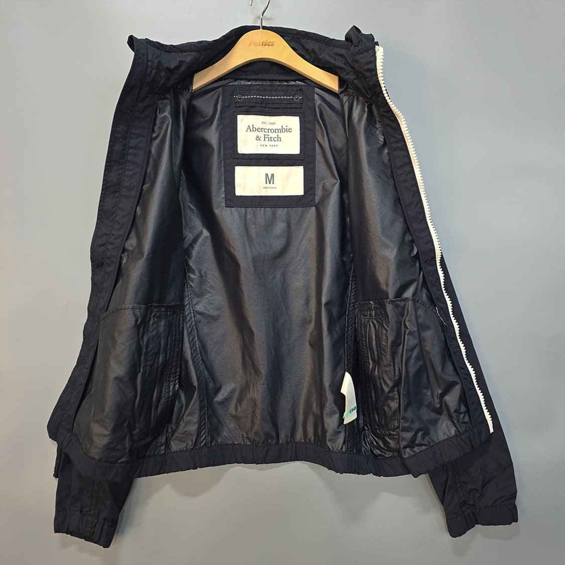 아베크롬비앤피치(Abercrombie & Fitch) 후드 바람막이 M 상품이미지6