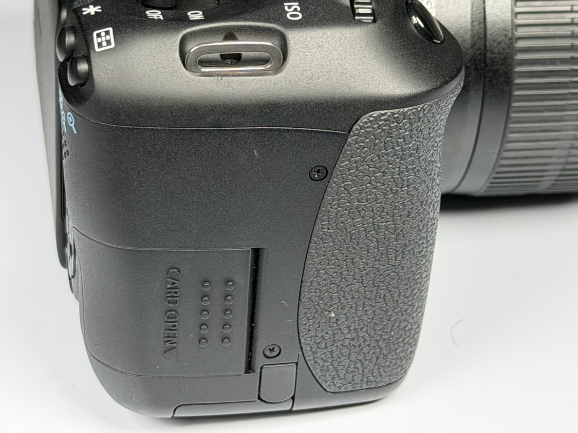 캐논 EOS 600D DSLR 카메라 209컷 상품이미지3