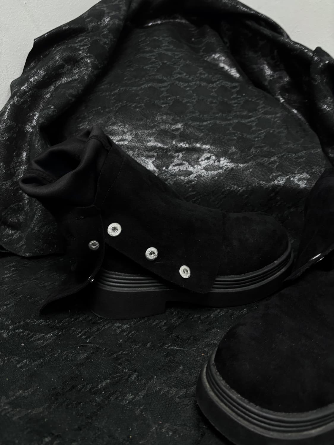 “Vintage”00’s Rare Design Round Long Boo 상품이미지4