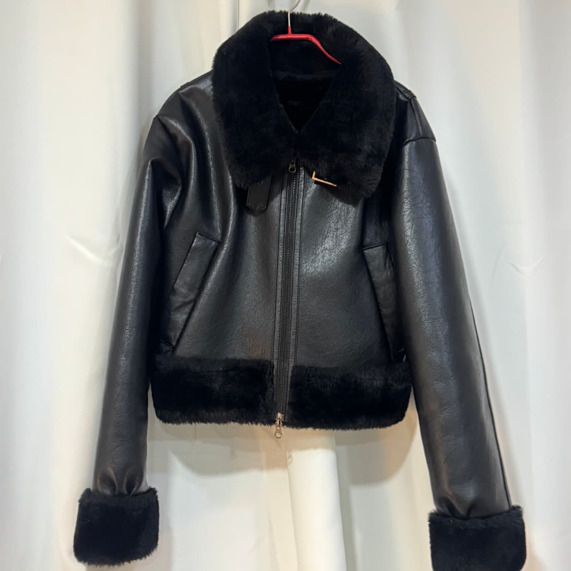 보헤미안 서울 무스탕 블랙 상품이미지1